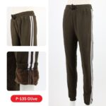 بنطلون رياضي مبطن فرو  للنساء لون زيتي