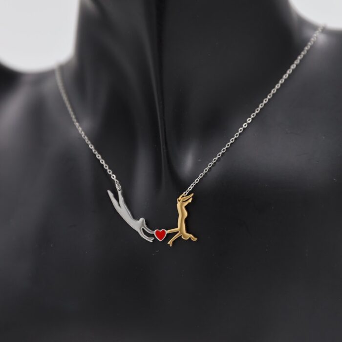 ⁦سلسال فضي بتصميم بنت وشاب⁩ - الصورة ⁦2⁩