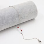 ⁦سوار فضي بتصميم حب⁩ - الصورة ⁦2⁩