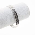 سوار فضي بتصميم أكثر مما تظن أعمق مما ترى