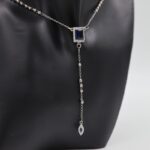 ⁦سلسال فضي بتصميم حجر زركون كحلي مستطيل⁩ - الصورة ⁦2⁩