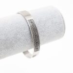 سوار فضي بتصميم فلسطين