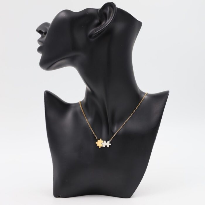 1033753753_67dc75ae65b9c سلسال ذهبي بتصميم لعبة تركيب - الصورة 1