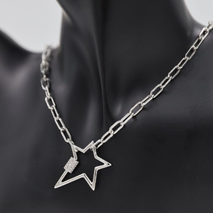 ⁦سلسال فضي بتصميم جنزير ونجمة⁩ - الصورة ⁦2⁩