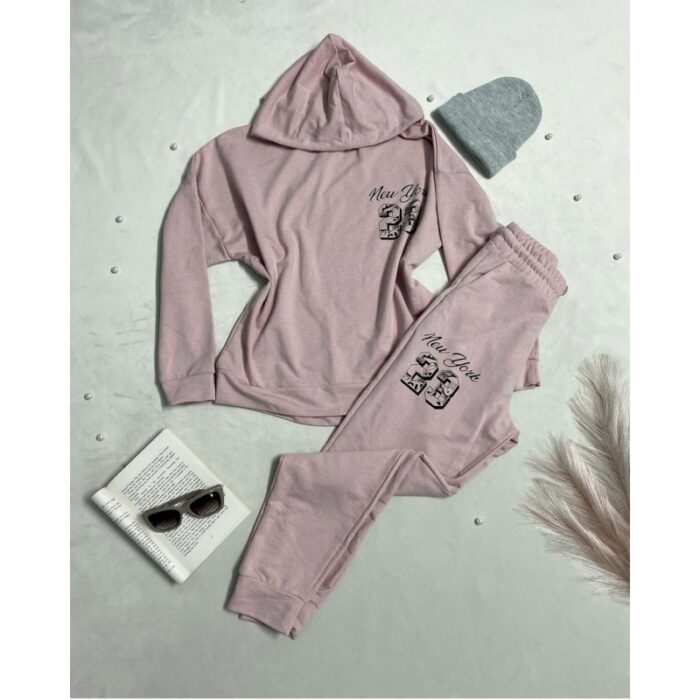 1033753855_67dc764b24a9c طقم رياضي خريفي لون زهري - الصورة 1