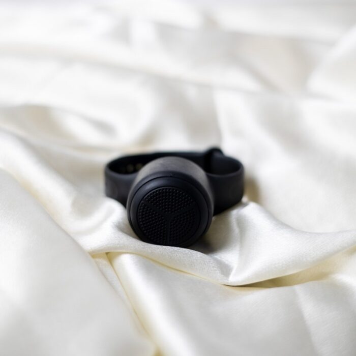 ⁦سماعة على شكل ساعة يدوية⁩ - الصورة ⁦8⁩