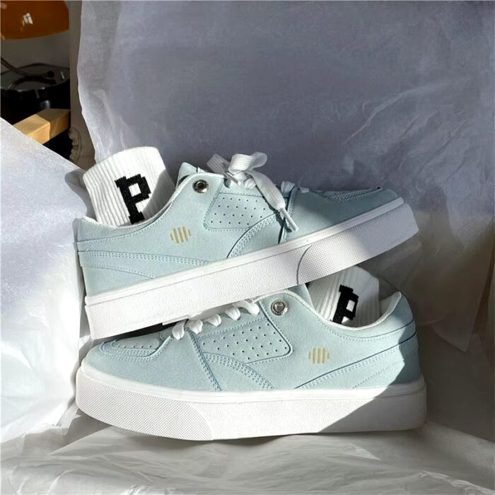 ⁦حذاء سبورت نعل عريض للنساء لون أخضر فاتح ونعل أبيض⁩ - الصورة ⁦7⁩