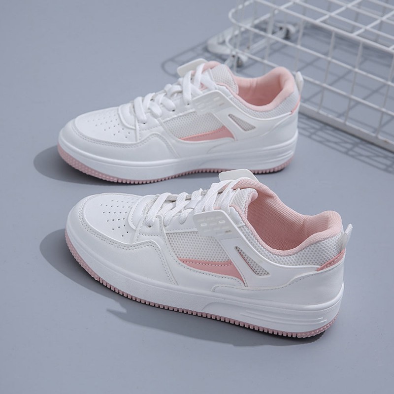 ⁦حذاء جلد سبورت للنساء لون أبيض وزهري⁩ - الصورة ⁦1⁩