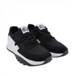 ⁦حذاء فاشن سبورت برباط للرجال لون أسود ونعل أبيض⁩ - الصورة ⁦2⁩