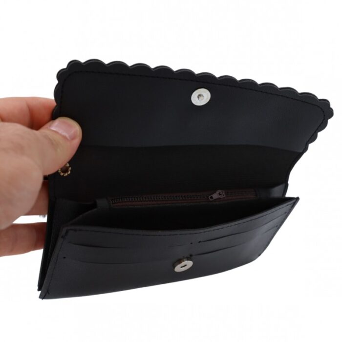 1033754265_67dc78ed3451a جزدان ستاتي حقيبة ستاتية كبس أنيق مع ببيونة وورود لطيفة وميدالية من الفرو - لون أسود - الصورة 1