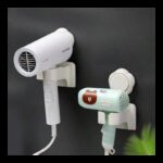 علاقة سشوار بلاستيك لون أبيض