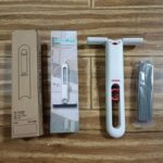 ⁦﻿ممسحة صغيرة محمولة لتنظيف الزجاج⁩ - الصورة ⁦2⁩