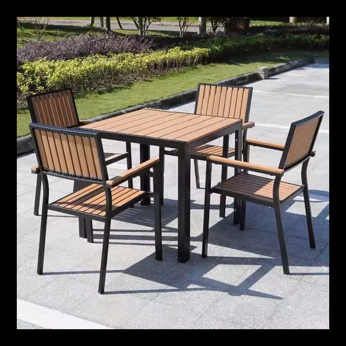 1033754584_67dc7b476c693 طاولة خارجية خشبية مع 4 كراسي لون أسود وخشبي - الصورة 1