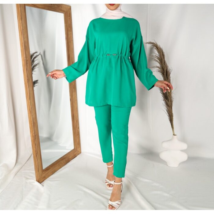 ⁦طقم تيشيرت وبنطلون صيفي للنساء لون أخضر⁩ - الصورة ⁦2⁩