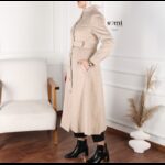 ⁦جاكيت صوف طويل للنساء لون بيج فاتح⁩ - الصورة ⁦2⁩