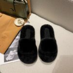 ⁦شبشب فرو مفتوح للنساء لون أسود⁩ - الصورة ⁦3⁩