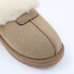 ⁦حذاء مبطن فرو للنساء لون زيتي فاتح⁩ - الصورة ⁦2⁩