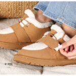 ⁦حذاء بأربطة مبطن فرو بنعل عريض للنساء لون عسلي⁩ - الصورة ⁦9⁩