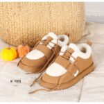 ⁦حذاء بأربطة مبطن فرو بنعل عريض للنساء لون عسلي⁩ - الصورة ⁦10⁩