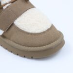 ⁦حذاء بأربطة مبطن فرو بنعل عريض للنساء لون زيتي⁩ - الصورة ⁦3⁩