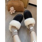 حذاء مبطن فرو بنعل عريض للنساء لون أسود