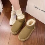 حذاء مبطن فرو بنعل عريض للنساء لون زيتي