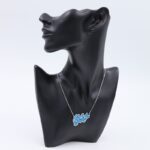 سلسال فضي بتصميم حبيبتي لون أزرق