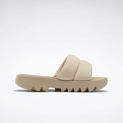 Reebok Womens' Cardi B Slide - حذاء ريبوك كاردي بي للنساء لون بيج