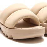 ⁦Reebok Womens' Cardi B Slide - حذاء ريبوك كاردي بي للنساء لون بيج⁩ - الصورة ⁦8⁩