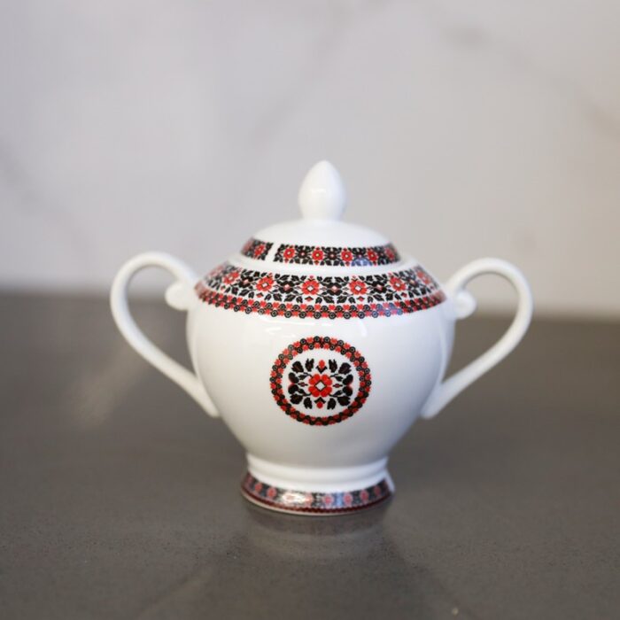 1033755100_67dc7f764a943 سكرية لون أبيض بنقشة ورد - الصورة 1