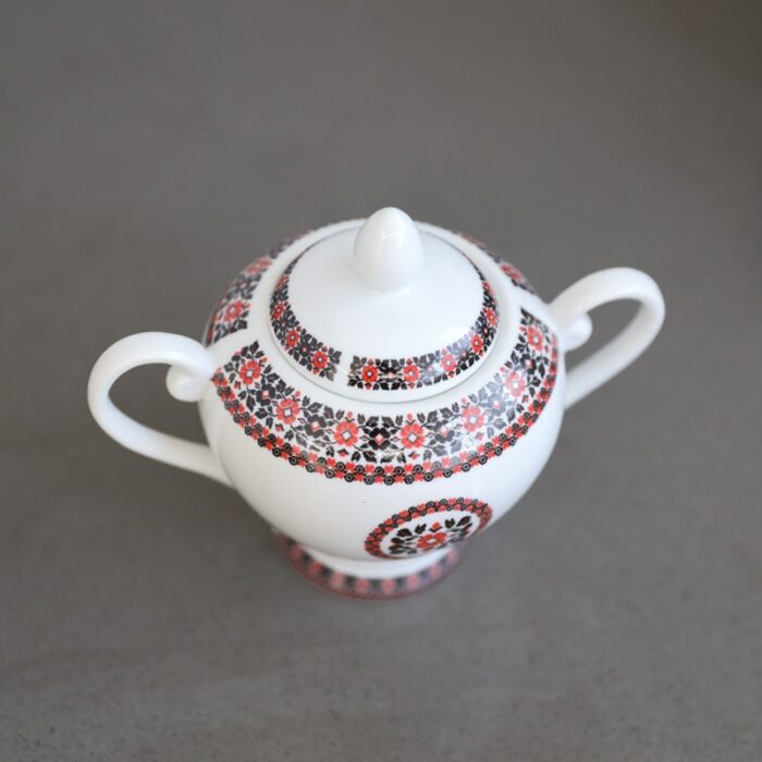 ⁦سكرية لون أبيض بنقشة ورد⁩ - الصورة ⁦5⁩