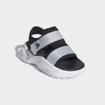⁦Adidas Kids Mehana Sandals - Black⁩ - الصورة ⁦6⁩