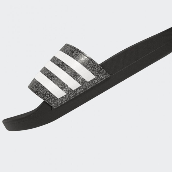 ⁦Adidas Adilette Comfort Slides - Black⁩ - الصورة ⁦10⁩