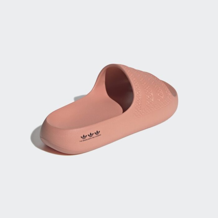 ⁦adidas Adilette Ayoon Slides - Red⁩ - الصورة ⁦7⁩