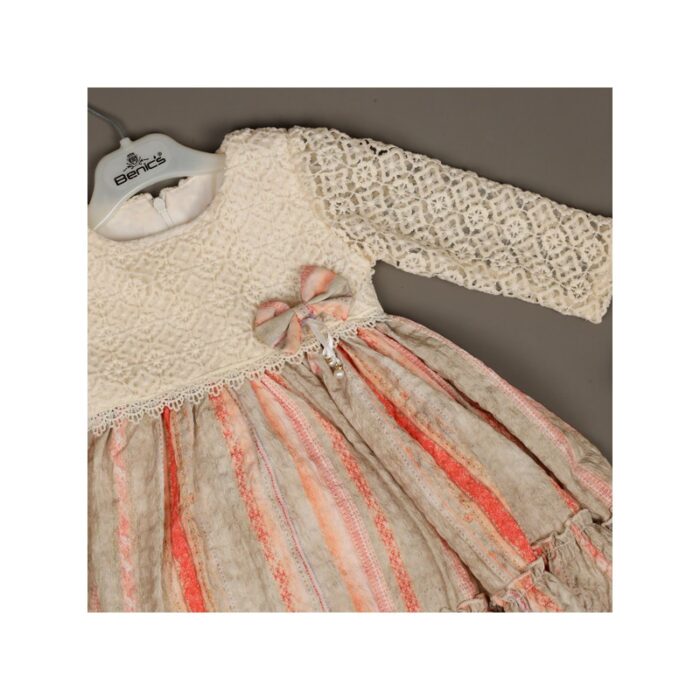 ⁦فستان بناتي بأكمام طويلة للأطفال لون أوف وايت وبيج⁩ - الصورة ⁦2⁩