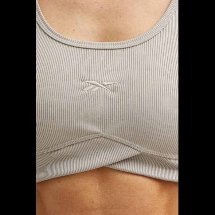 ⁦Reebok Womens' Studio Rib Crop Ash Bra⁩ - الصورة ⁦5⁩