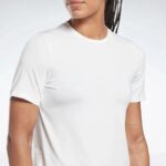 ⁦Reebok Women's ID Train Speedwick Short Sleeve T-Shirt – White⁩ - الصورة ⁦2⁩