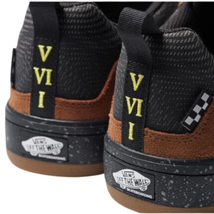 حذاء فانز زاهبا للرجال لون أسود وبني- Vans Mens' Zahba Shoes