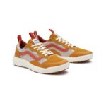 ⁦حذاء فانز ألترا رينج اكسو للجنسين لون برتقالي ونعل أبيض- Vans Unisex' UltraRange EXO SE Honey Gold Shoes⁩ - الصورة ⁦4⁩