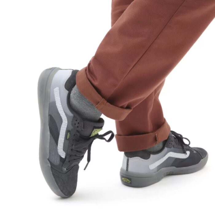 ⁦Vans Men's Evdnt UltimateWaffle Shoes⁩ - الصورة ⁦11⁩