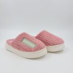 شبشب شتوي فرو مخطط للنساء لون زهري