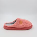 ⁦شبشب شتوي فرو مخطط للنساء لون زهري⁩ - الصورة ⁦3⁩