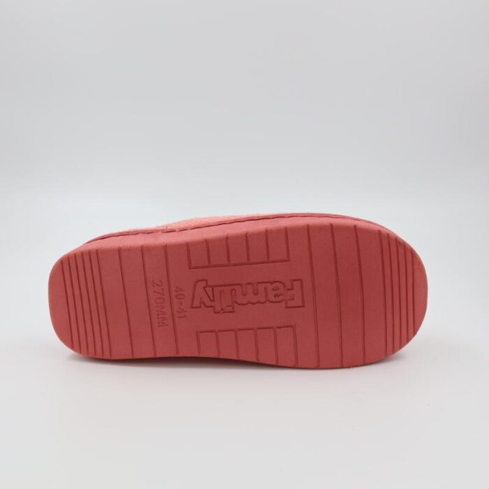 ⁦شبشب شتوي فرو مخطط للنساء لون زهري⁩ - الصورة ⁦5⁩