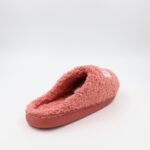 ⁦شبشب شتوي فرو بتصميم I Believe I Can Fly للنساء لون زهري ونعل زهري⁩ - الصورة ⁦4⁩