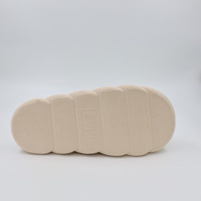 ⁦شبشب شتوي فرو للنساء لون أخضر⁩ - الصورة ⁦5⁩