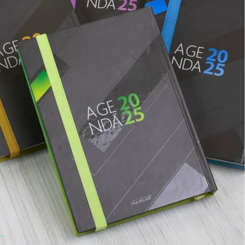 1033755756_67dc83f05fa68 اجنده 2025 من اديب بتصميم مموج لون اخضر واسود مقاس 12*17 - الصورة 1