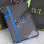 اجنده 2025 من اديب بتصميم مموج لون اسود وازرق مقاس 12*17