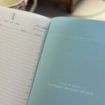 ⁦اجنده 2025 جلد ساده من الاديب لون اسود مقاس 18*25⁩ - الصورة ⁦3⁩