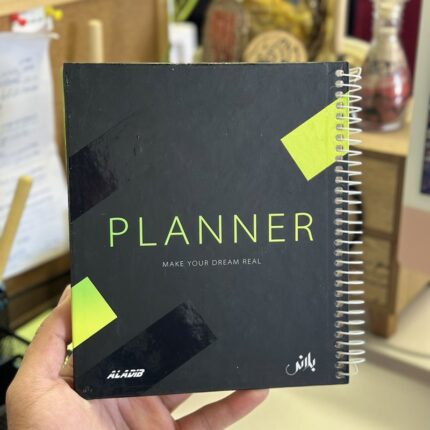 بلانر سلك من الاديب بتصميم لون اسود اخضر مقاس 20*17