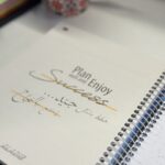 ⁦بلانر سلك من الاديب بتصميم لون اسود وازرق مقاس 20*17⁩ - الصورة ⁦2⁩